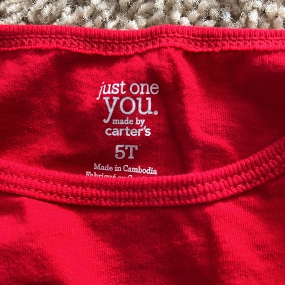Just one you by Carters Christmas reindeer Santa shirt sz 5T - Picture 3 of 3